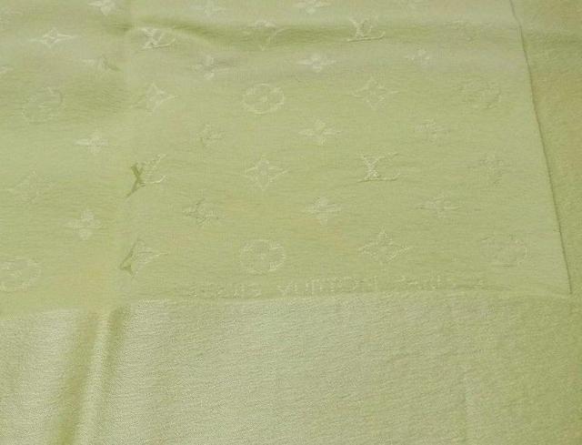 ルイヴィトン モノグラム 大判シルクスカーフ グリーン系<美品> < ブランド ルイヴィトン モノグラム 大判シルクスカーフ グリーン系<美品> < ブランドの