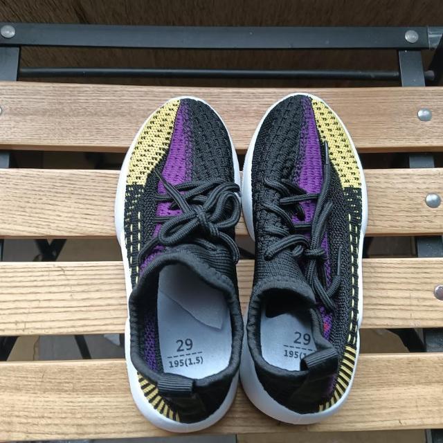 新品 18cm キッズ スニーカー ブラック シューズ 子供靴 男女兼用 運動靴 < キッズ/ベビー  新品 18cm キッズ スニーカー ブラック シューズ 子供靴 男女兼用 運動靴 < キッズ/ベビーの