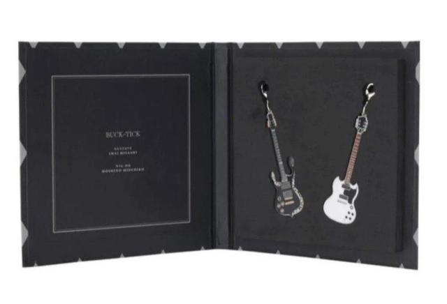 新品未開封 BUCK-TICK TOUR 2023 異空 IZORA ギターチャームBOXセット 今井寿 星野英彦 < タレントグッズ  新品未開封 BUCK-TICK TOUR 2023 異空 IZORA ギターチャームBOXセット 今井寿 星野英彦 < タレントグッズの