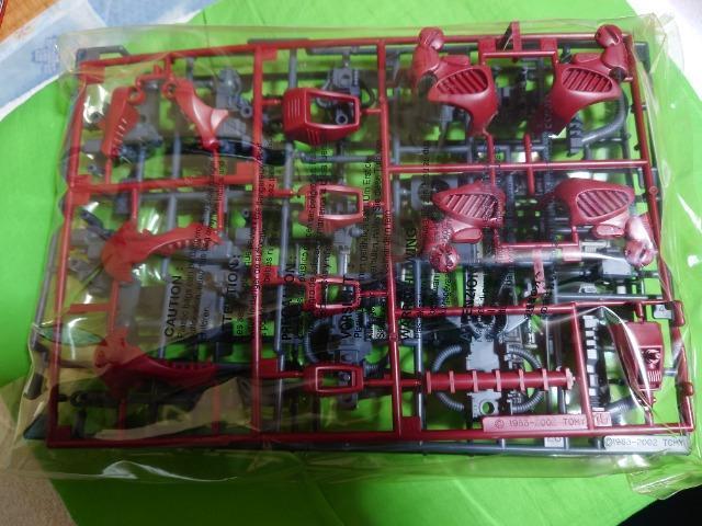 TOMMY ]Ch fBgh L  zr[ 