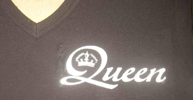 QUEEN  �N�C�[���@T�V���c�@���@���n�ɔ��@M .L. 2L ��3�T�C�Y����I�ׂ܂� �� �j���t�@�b�V������ 