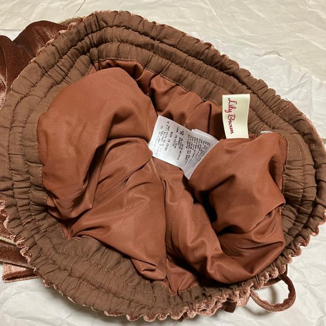 yLily Brown / [uEz`Ci xA ZbgAbv O  t@bV 