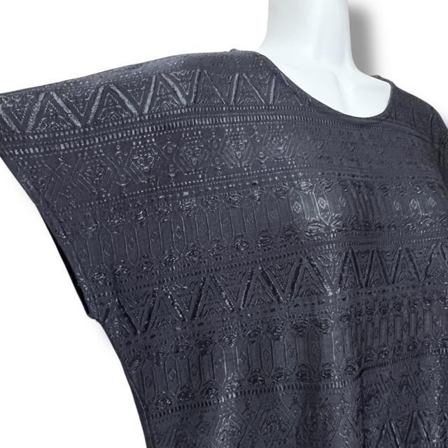 透かし刺繍デザイン☆ドルマンシアーカットソー☆ヴィンテージ☆Y2K < 女性ファッション  透かし刺繍デザイン☆ドルマンシアーカットソー☆ヴィンテージ☆Y2K < 女性ファッションの