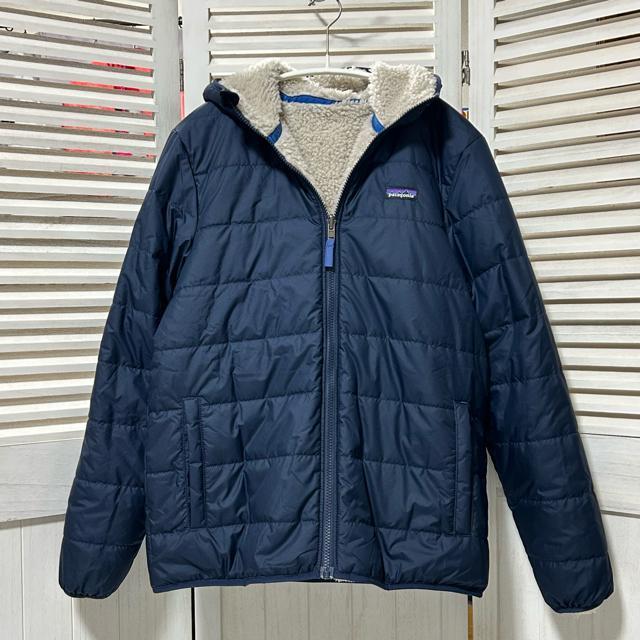 美品 Patagonia パタゴニア リバーシブル ボア フーディ ジャケット < 女性ファッション  美品 Patagonia パタゴニア リバーシブル ボア フーディ ジャケット < 女性ファッションの