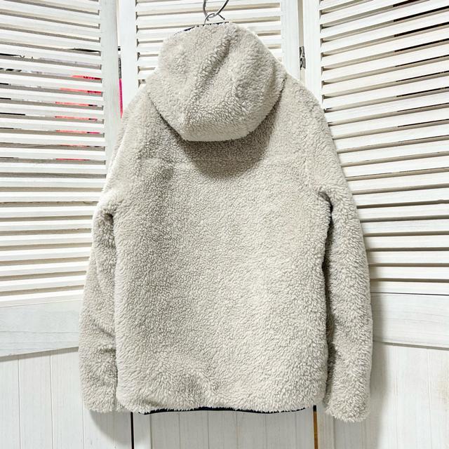 美品 Patagonia パタゴニア リバーシブル ボア フーディ ジャケット < 女性ファッション  美品 Patagonia パタゴニア リバーシブル ボア フーディ ジャケット < 女性ファッションの