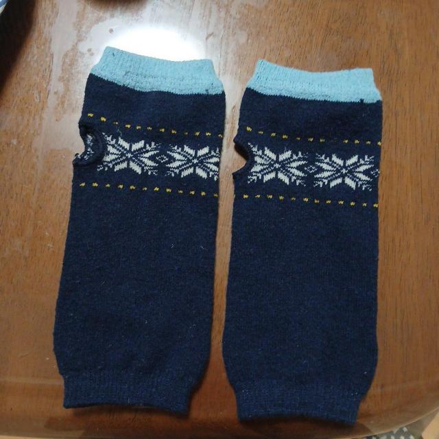 雪の結晶模様 ニットレッグウォーマー < 女性ファッション  雪の結晶模様 ニットレッグウォーマー < 女性ファッションの