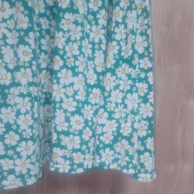 グリーンの花柄ノースリーブワンピース LLサイズ 送料無料 < 女性ファッション グリーンの花柄ノースリーブワンピース LLサイズ 送料無料 < 女性ファッションの