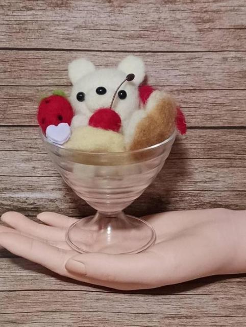 ★羊毛フェルト クマさんパフェ 美味しそう < ペット/手芸/園芸 ★羊毛フェルト クマさんパフェ 美味しそう < ペット/手芸/園芸の