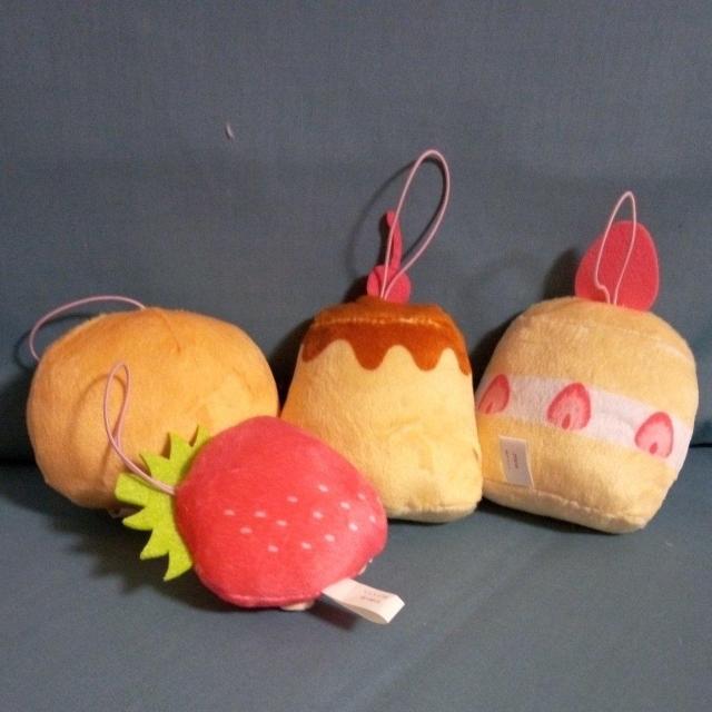 クレヨンしんちゃんぬいぐるみマスコット 4種類 < アニメ/コミック/キャラクター クレヨンしんちゃんぬいぐるみマスコット 4種類 < アニメ/コミック/キャラクターの