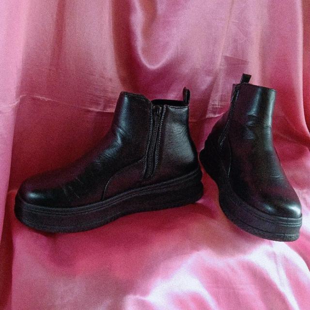 �����u���b�N���烌�U�[���J�̓����􂨟����V���v���g����t�@�X�i�[�֗������E�G�b�W�\�[������5cmUP��T�C�h�S�A�V���[�g�u�[�c �� �j���t�@�b�V������ 