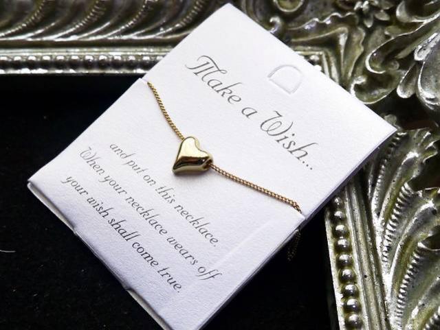 新品 make a wish ハートネックレス 金色 < 女性アクセサリー/時計  新品 make a wish ハートネックレス 金色  < 女性アクセサリー/時計の