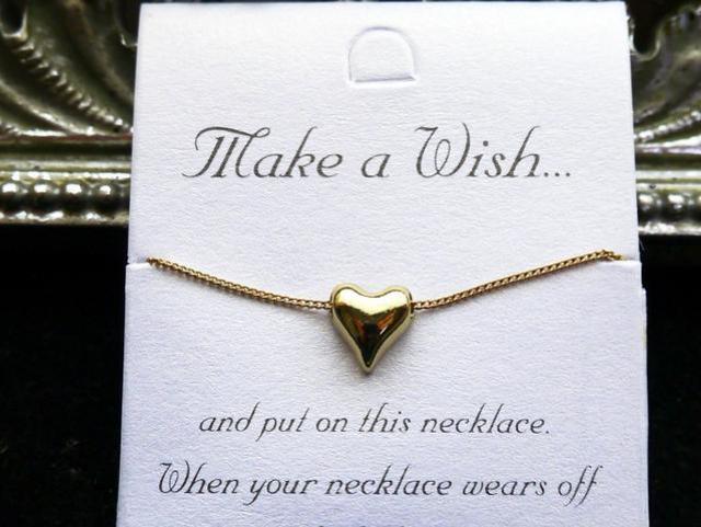 新品 make a wish ハートネックレス 金色 < 女性アクセサリー/時計  新品 make a wish ハートネックレス 金色 < 女性アクセサリー/時計の