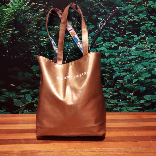 TSUMORI CHISATO アンバーゴールド 花柄 リバーシブルトートバック < 女性ファッション  TSUMORI CHISATO アンバーゴールド 花柄 リバーシブルトートバック < 女性ファッションの