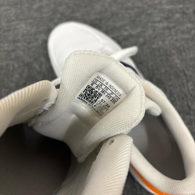 即決 adidas アディダス スニーカー 24.5cm PWA001012 < ブランド 即決 adidas アディダス スニーカー 24.5cm PWA001012 < ブランドの