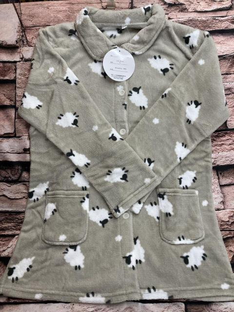 送料無料!ゆったりサイズ!ふわふわ&あったか!サンゴフリース レディース前開きパジャマ【ひつじA】(画像から)1組 < 女性ファッション 送料無料!ゆったりサイズ!ふわふわ&あったか!サンゴフリース レディース前開きパジャマ【ひつじA】(画像から)1組 < 女性ファッションの