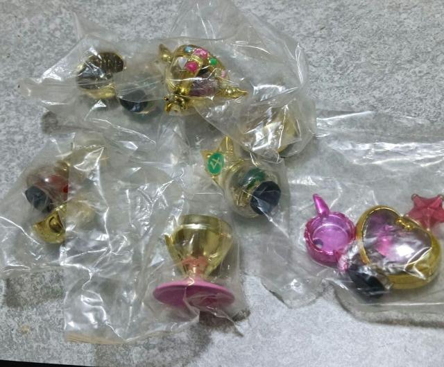 カプセルトイセット セーラームーン 6点セット カプセル リーフレットなし < アニメ/コミック/キャラクター カプセルトイセット セーラームーン 6点セット カプセル リーフレットなし < アニメ/コミック/キャラクターの