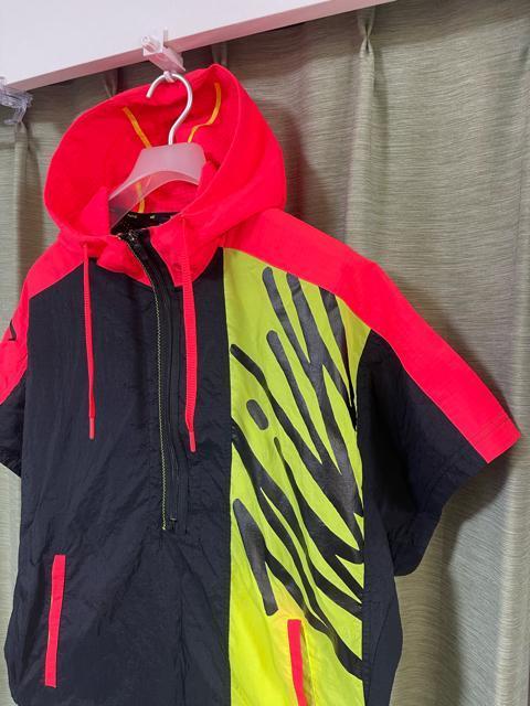 Nike �i�C�L�@�t�[�h�t���E�B���h�u���[�J�[ ��/��/���΁@�T�C�YM  �n�[�t�W�b�v ���� �E�C���h�u���[�J�[ �W���P�b�g �� �u�����h�� 