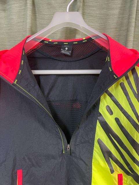 Nike �i�C�L�@�t�[�h�t���E�B���h�u���[�J�[ ��/��/���΁@�T�C�YM  �n�[�t�W�b�v ���� �E�C���h�u���[�J�[ �W���P�b�g �� �u�����h�� 