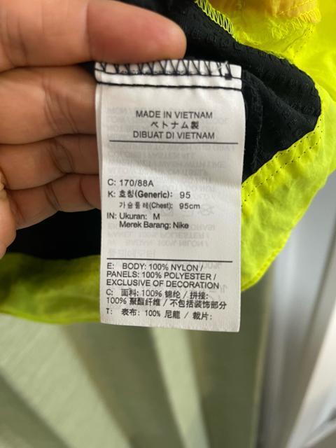 Nike �i�C�L�@�t�[�h�t���E�B���h�u���[�J�[ ��/��/���΁@�T�C�YM  �n�[�t�W�b�v ���� �E�C���h�u���[�J�[ �W���P�b�g �� �u�����h�� 