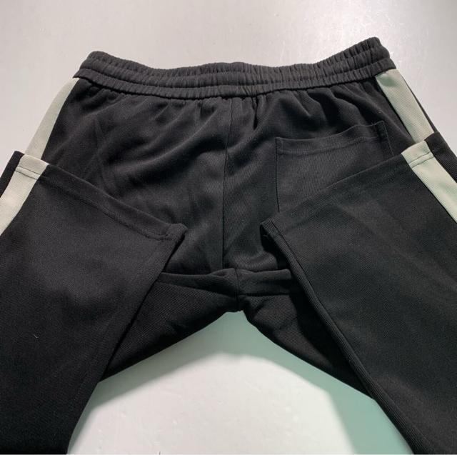 XLサイズ ストライプ ラインパンツ ジャージパンツ 黒 ブラック ダンス 古着 < 男性ファッション XLサイズ ストライプ ラインパンツ ジャージパンツ 黒 ブラック ダンス 古着 < 男性ファッションの