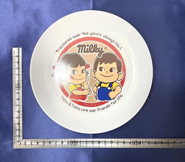 ■良品【milky(ペコちゃん&ポコちゃん)】食器セット 袋付き■ < インテリア/ライフ  ■良品【milky(ペコちゃん&ポコちゃん)】食器セット 袋付き■ < インテリア/ライフの