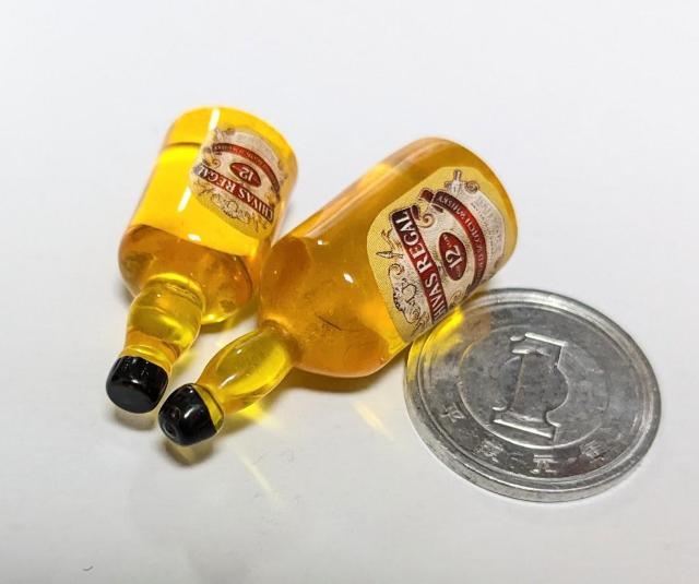 ミニチュア★シーバスリーガル12年★2本セット★色違いあります★ドールハウスに★ < おもちゃ  ミニチュア★シーバスリーガル12年★2本セット★色違いあります★ドールハウスに★ < おもちゃの