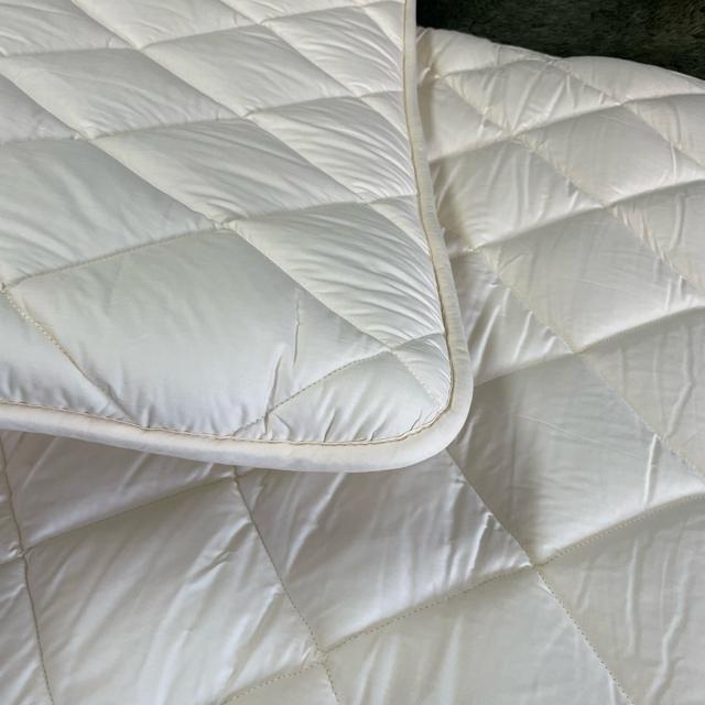 生成り合繊敷布団☆シングルロング☆3.5kg☆3層タイプ☆100×210cm☆両面側綿100% < インテリア/ライフ  生成り合繊敷布団☆シングルロング☆3.5kg☆3層タイプ☆100×210cm☆両面側綿100% < インテリア/ライフの