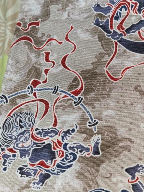 ★新品薄茶×風神雷神大柄ランチョンマット&コースター2枚3点セット < キッズ/ベビー  ★新品薄茶×風神雷神大柄ランチョンマット&コースター2枚3点セット < キッズ/ベビーの