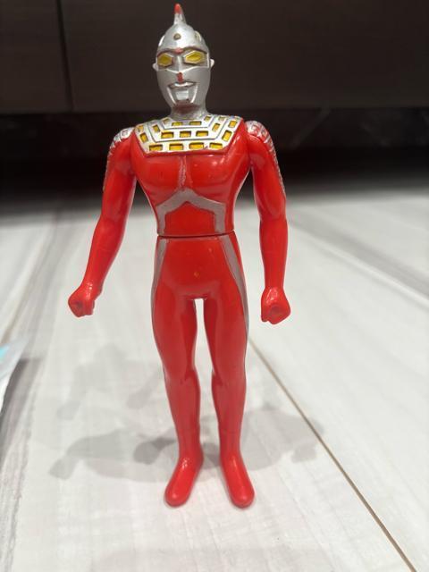 【当時物・日本製】1983年 バンダイ ウルトラマンタロウ ソフビ人形 旧シリーズ 昭和レトロ 円谷プロ 特撮 フィギュア < ホビー 【当時物・日本製】1983年 バンダイ ウルトラマンタロウ ソフビ人形 旧シリーズ 昭和レトロ 円谷プロ 特撮 フィギュア < ホビーの