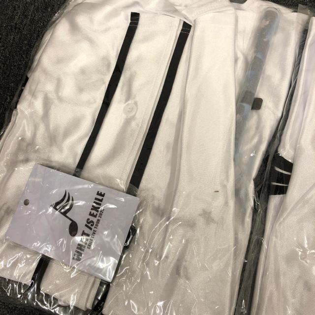 即決 EXILE LIVE TOUR 2025 WHAT IS EXILE < タレントグッズ 即決 EXILE LIVE TOUR 2025 WHAT IS EXILE < タレントグッズの