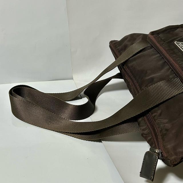 PRADA プラダ ナイロン サフィアーノ レザー トート バッグ 三角プレート ブラウン シルバー金具 < ブランド PRADA プラダ ナイロン サフィアーノ レザー トート バッグ 三角プレート ブラウン シルバー金具 < ブランドの
