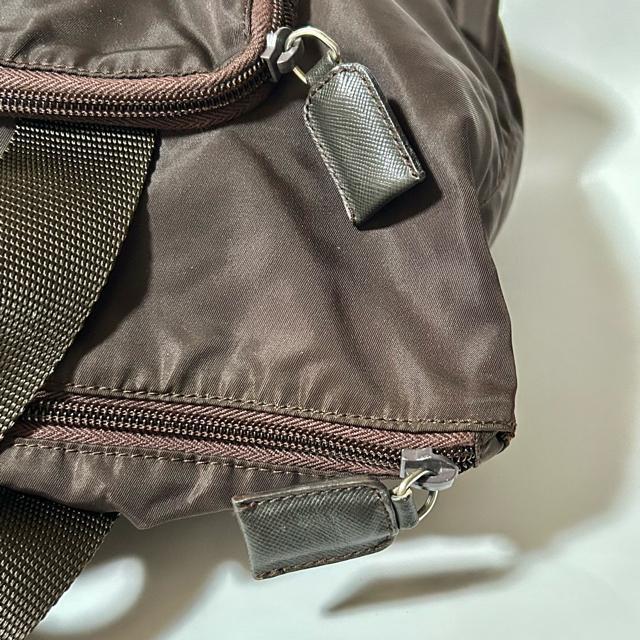 PRADA プラダ ナイロン サフィアーノ レザー トート バッグ 三角プレート ブラウン シルバー金具 < ブランド PRADA プラダ ナイロン サフィアーノ レザー トート バッグ 三角プレート ブラウン シルバー金具 < ブランドの
