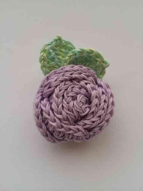 ハンドメイド ブローチ へアゴム 巻き巻き薔薇 アナスイ好き 紫 < 女性ファッション  ハンドメイド ブローチ へアゴム 巻き巻き薔薇 アナスイ好き 紫 < 女性ファッションの