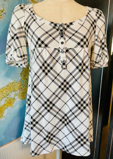 バーバリーブルーレーベル 38  美品 < ブランド  バーバリーブルーレーベル 38  美品  < ブランドの