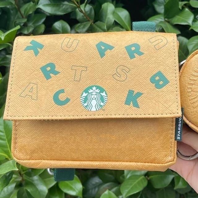 スターバックス海外限定 スタバ日本未発売トートバック ハンドバッグ 小物入れ イエロー < 女性ファッション  スターバックス海外限定 スタバ日本未発売トートバック ハンドバッグ 小物入れ イエロー < 女性ファッションの