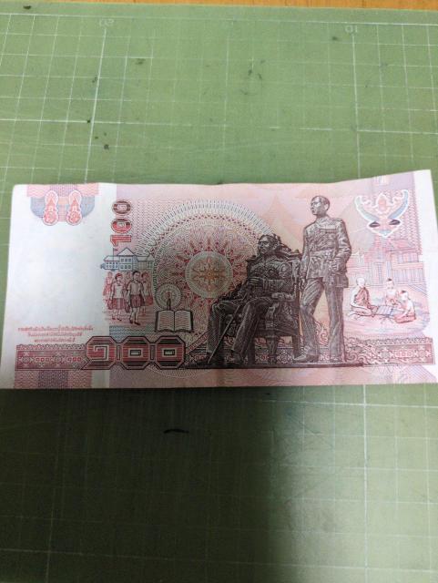 タイ旧100バーツ紙幣 < ホビー タイ旧100バーツ紙幣 < ホビーの