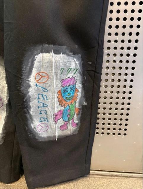 古着 ヴィンテージ vintage パンツ イージーパンツ リメイク リメイクパンツ 落書き 落書きパンツ 個性派 < 男性ファッション 古着 ヴィンテージ vintage パンツ イージーパンツ リメイク リメイクパンツ 落書き 落書きパンツ 個性派 < 男性ファッションの