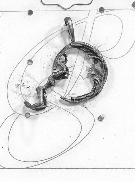 PS: Magick Moon Silver Moveable Pendant < 女性アクセサリー/時計  PS: Magick Moon Silver Moveable Pendant < 女性アクセサリー/時計の