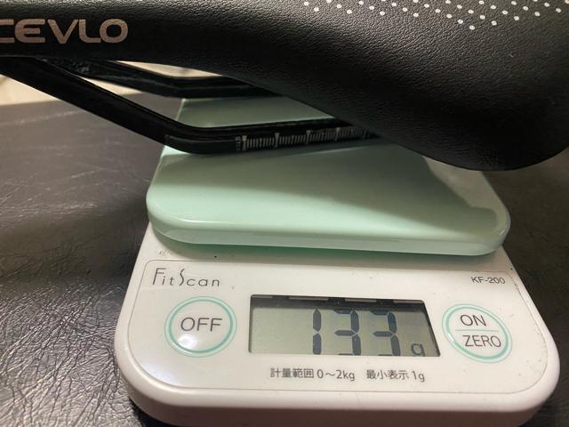 新品フルカーボンサドル KOCEVLO 143mm 133g < レジャー/スポーツ 新品フルカーボンサドル KOCEVLO 143mm 133g < レジャー/スポーツの