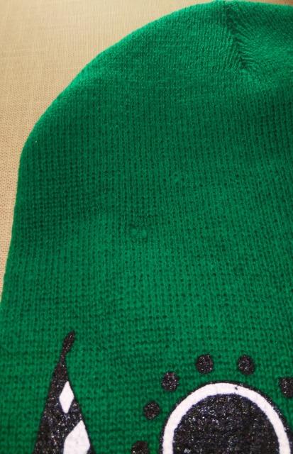 顔がプリントされている個性的なニット帽 < 男性ファッション  顔がプリントされている個性的なニット帽 < 男性ファッションの