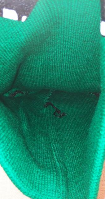 顔がプリントされている個性的なニット帽 < 男性ファッション  顔がプリントされている個性的なニット帽 < 男性ファッションの