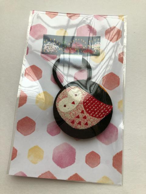 ハンドメイド ヘアゴム くるみボタン かわいいフクロウさん♪ < 女性ファッション  ハンドメイド ヘアゴム くるみボタン かわいいフクロウさん♪ < 女性ファッションの