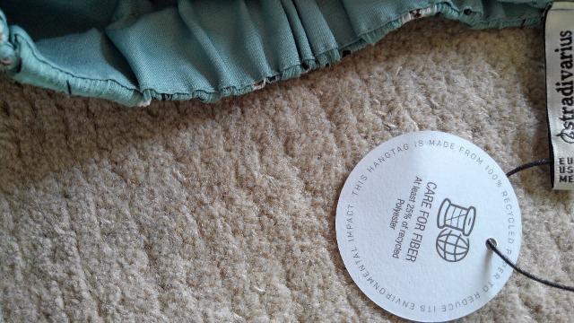 stradivarius花柄斜め段々フリル今大流行グリ-ン送料半額(‘∀‘ )♪ < 女性ファッション  stradivarius花柄斜め段々フリル今大流行グリ-ン送料半額(‘∀‘ )♪ < 女性ファッションの