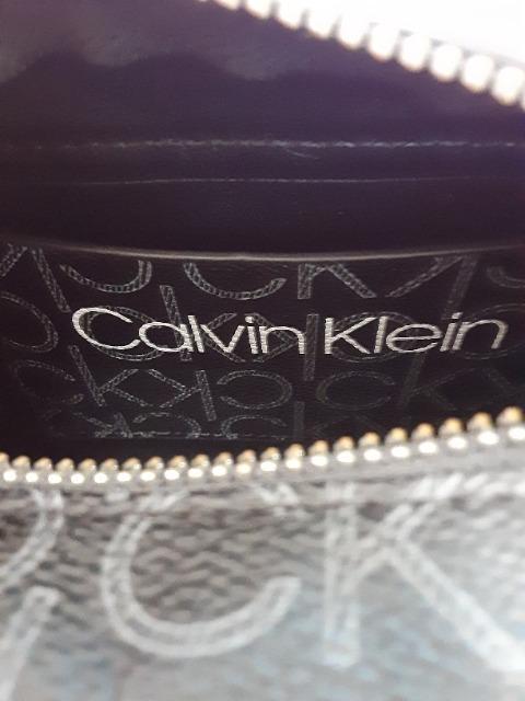 Calvin Klein カルバンクライン  ブラックショルダーバッグ総ロゴ柄黒 < ブランド  Calvin Klein カルバンクライン  ブラックショルダーバッグ総ロゴ柄黒 < ブランドの