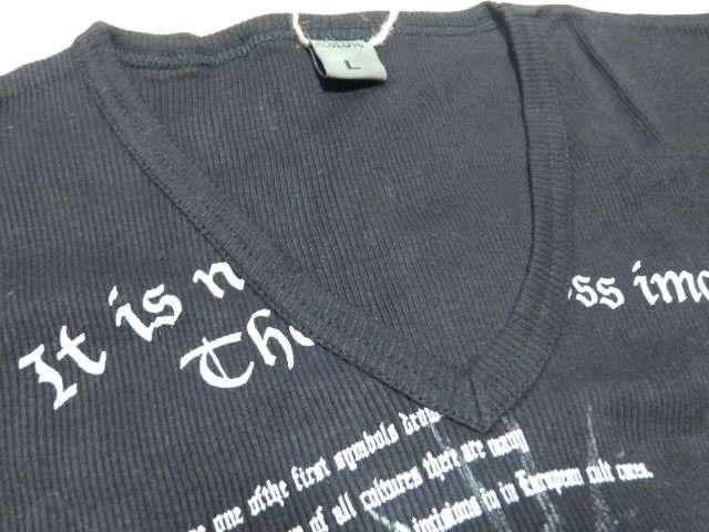 お兄.アメカジ♪かすれロゴプリントVネックロンT < 男性ファッション お兄.アメカジ♪かすれロゴプリントVネックロンT < 男性ファッションの