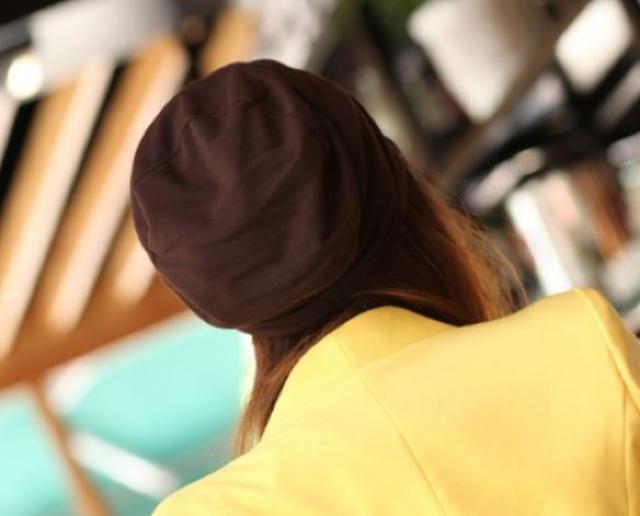 送料無料 レディース カジュアルな無地帽子 ブラウン < 女性ファッション  送料無料 レディース カジュアルな無地帽子 ブラウン < 女性ファッションの