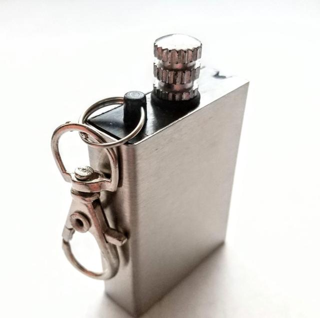 オイルマッチ パーマネントマッチ 棒式 オイルライター オイルを入れてご使用ください < 男性ファッション  オイルマッチ パーマネントマッチ 棒式 オイルライター オイルを入れてご使用ください  < 男性ファッションの