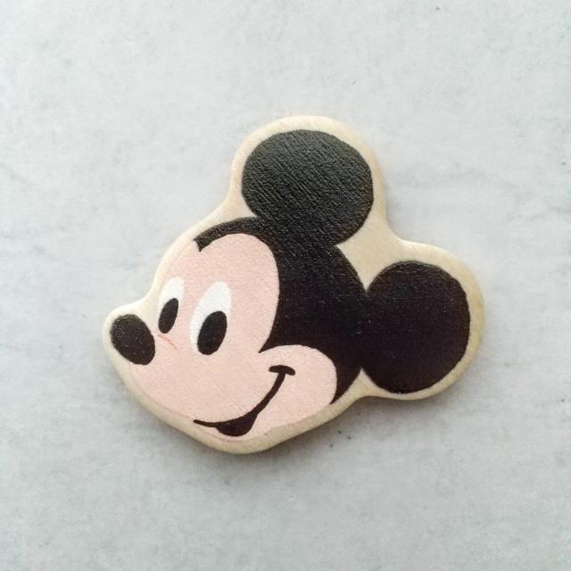 ~bL[}EX@ؐ }Olbg@TރZbg@傫{ɂTOO~ʂƎʂ܂@XP[^[@Disney   Aj/R~bN/LN^[ 