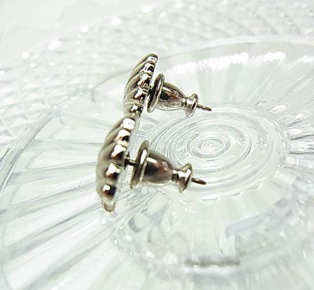 ���K���i�@MONET�@���l�@�s�A�X�@�@�V�F���^