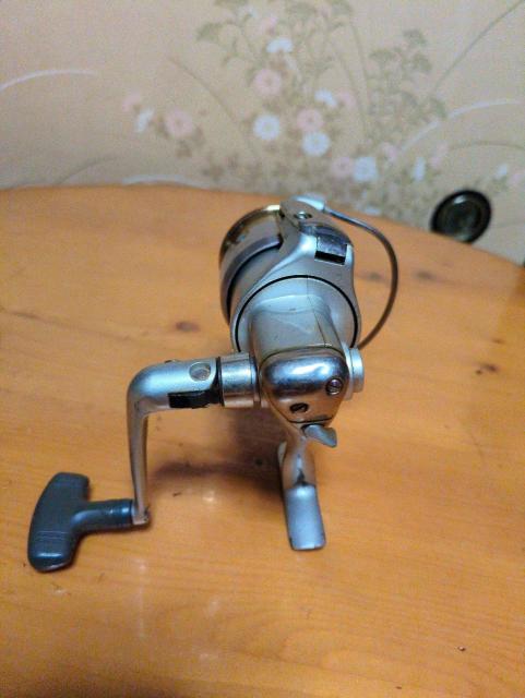 ダイワトーナメント3000Cジャンク < レジャー/スポーツ ダイワトーナメント3000Cジャンク < レジャー/スポーツの